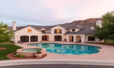 5100 square foot two level home in washington utah white brick, 4 car garage, has pool